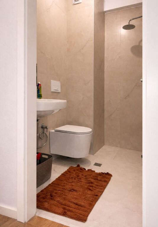 Super apartament me qera te rezidenca Kadiu!