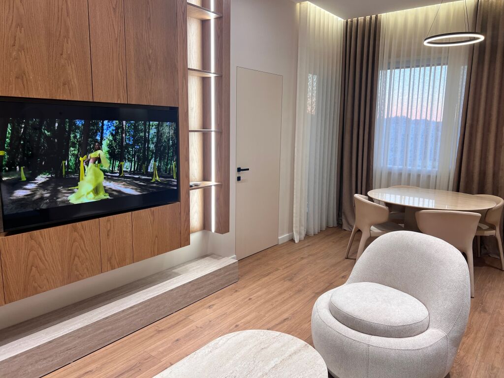 Super ap 1+1 tek rruga kavajes ( perballe me spitalin amerikan 3  