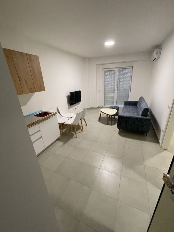 APARTAMENT 1+1 PER SHITJE NE SHENGJIN