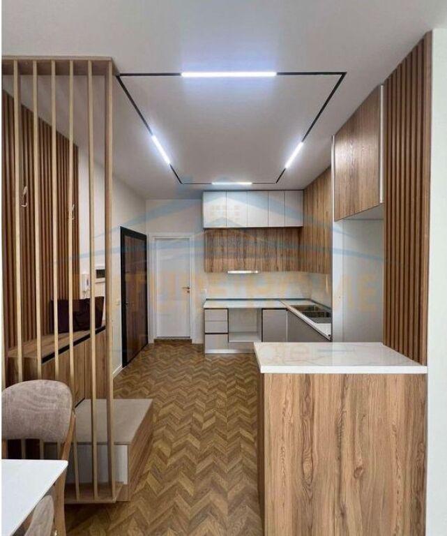 For sale, 2+1 Apartment, Unaza e Re, Tirana.