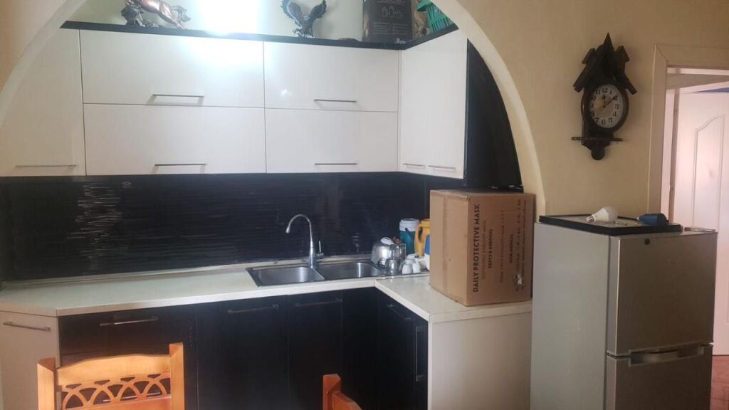 Apartament 1+1 per shitje Laprake !