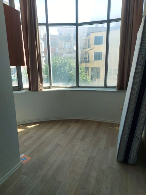 🏪 Shop for rent in one of the most dynamic areas of Tirana