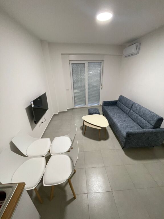 APARTAMENT 1+1 PER SHITJE NE SHENGJIN