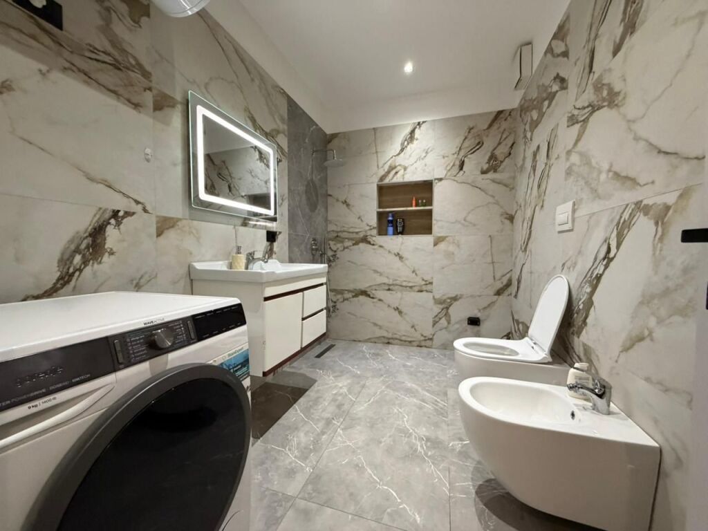 Apartament 2+1+Parking per qira prane TEG.