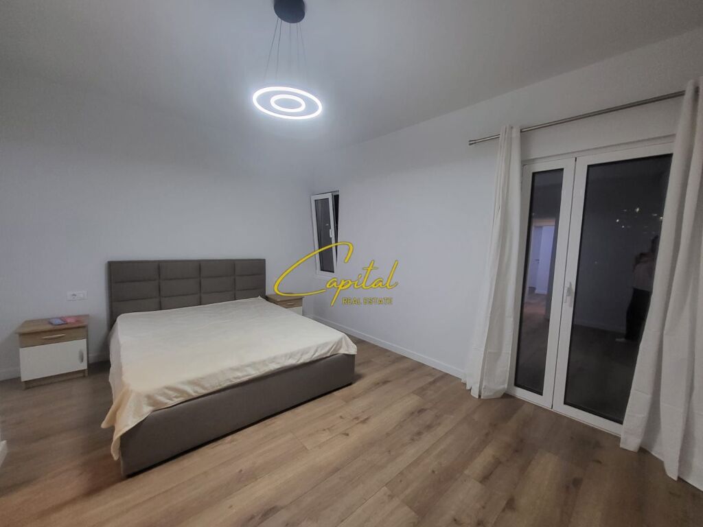 APARTAMENT ME QIRA 1+1 PALLATI ME SHIGJETA 500 EURO