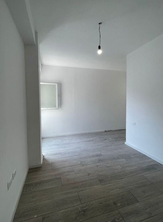 Shitet Apartament 2+1 – Kompleksi Aura, Rruga Dritan Hoxha 📍