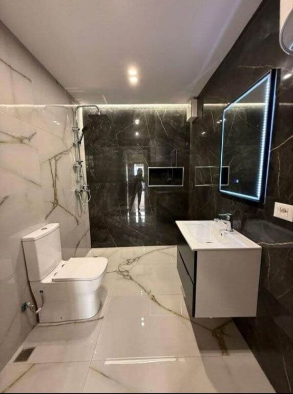 AMBIENT BIZNESI ME QERA - RRUGA E ELBASANIT