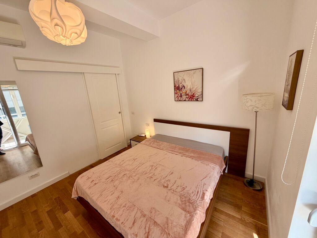 Apartament 2+1 + Post Parkimi për Qira