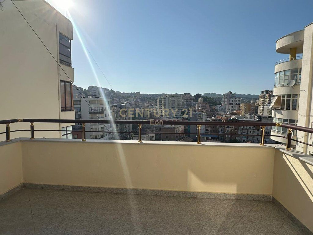 WE SELL 1+1 APARTMENT NEAR POLYCLINIC, DURRES CENTER !