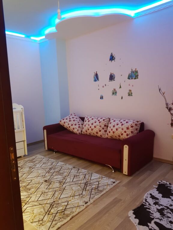 Apartament me qira 2+1 Misto Mame