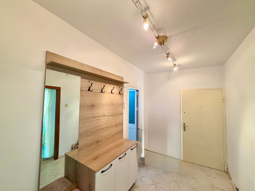 APARTAMENT 2+1 ME QIRA ,KOMBINAT