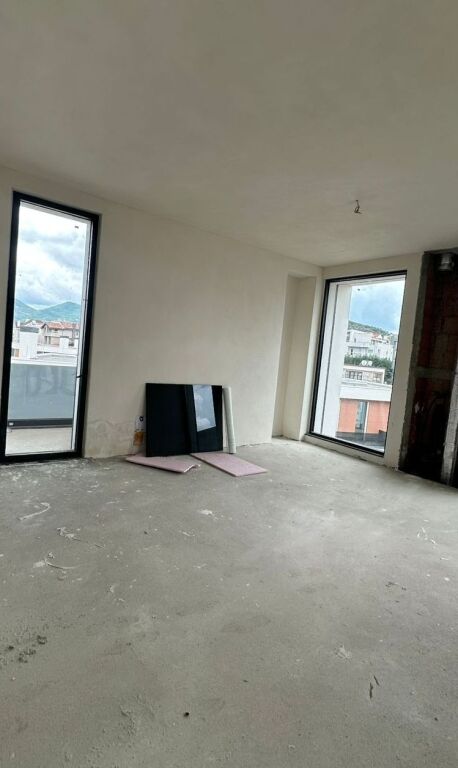 🏙️Apartament për Shitje 3+1+2+ 2 poste parkimi  – Tulipan Residence ✨