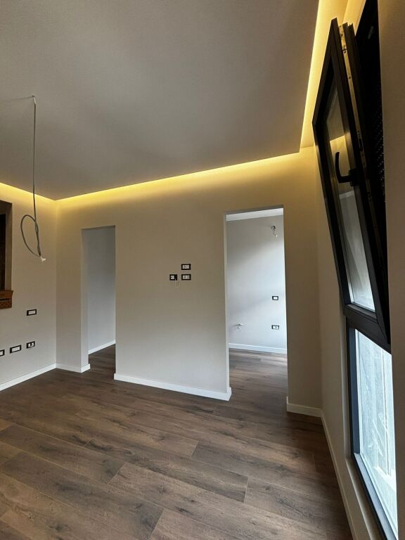 🏡 Shitet Apartament 3+1 | Bulevardi "Bajram Curri"