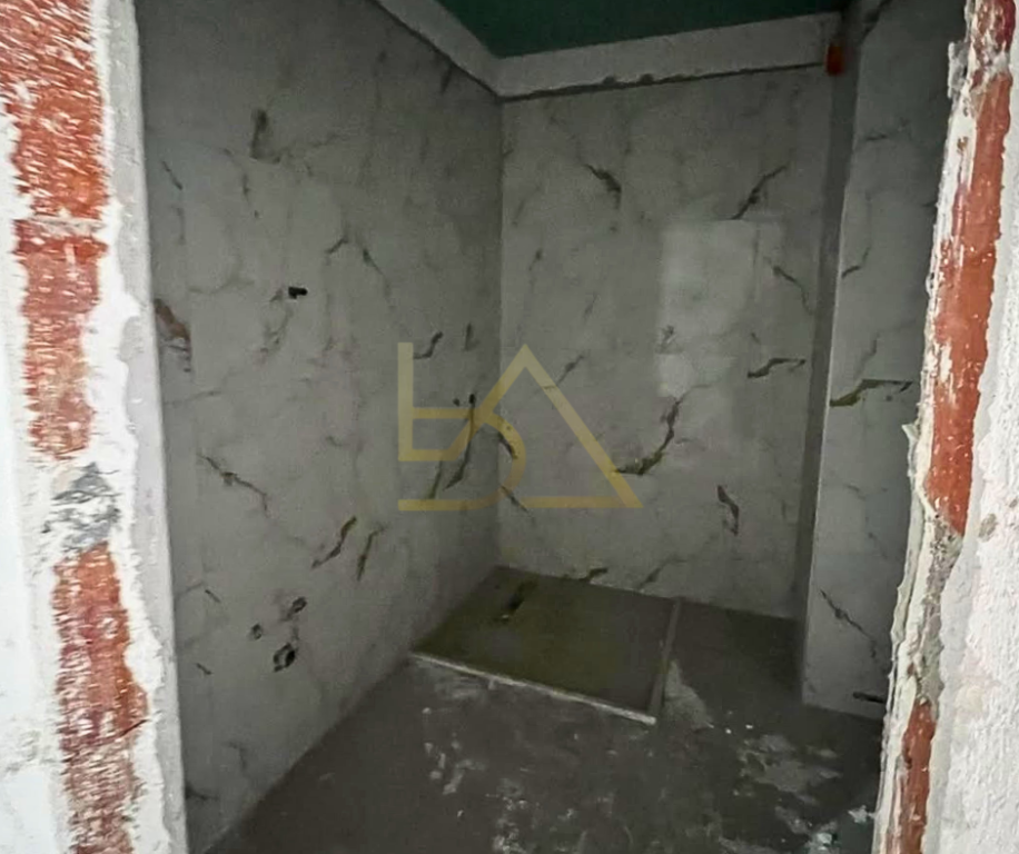 Shitet Apartament – Porcelan, Tiranë