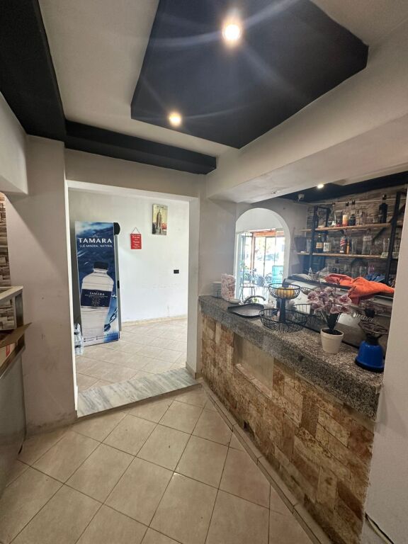 SHITET BAR - PICERI - LAGJA 16,DURRES - RRUGE KRYESORE