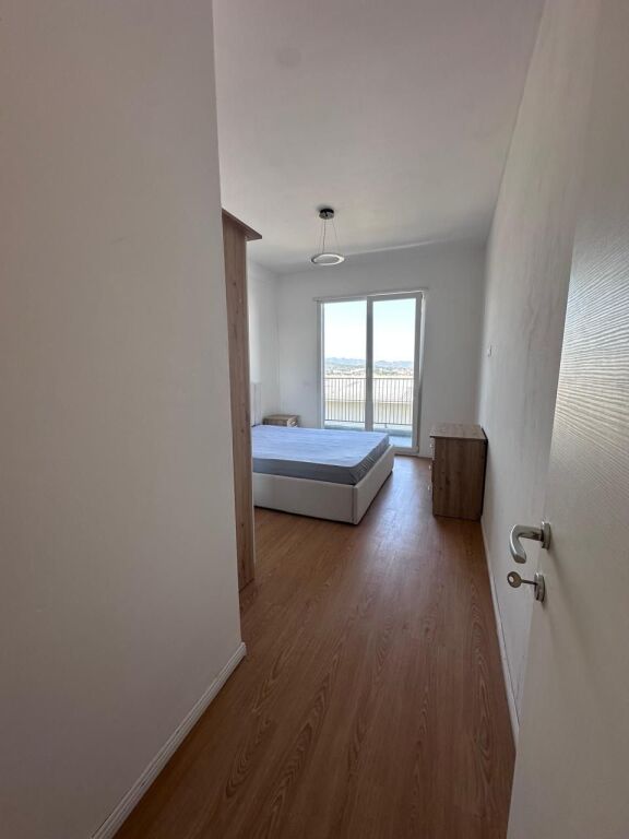 Affitto, Appartamento 2+1 , Univers City , Tirane . Empire68021