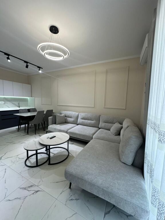 Apartament 1+1 me qira në Univers City