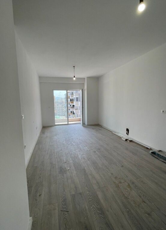 🏡 Shitet Apartament 2+1 – Kompleksi Aura