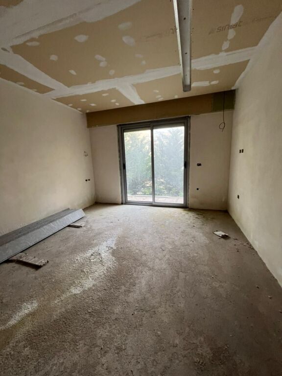 Shitet, Godinë Hotelerie, Durrës