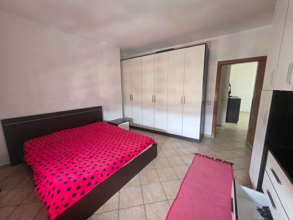 Apartament 3+1+2 në shitje te Shkolla e Baletit , Tiranë 133 m²