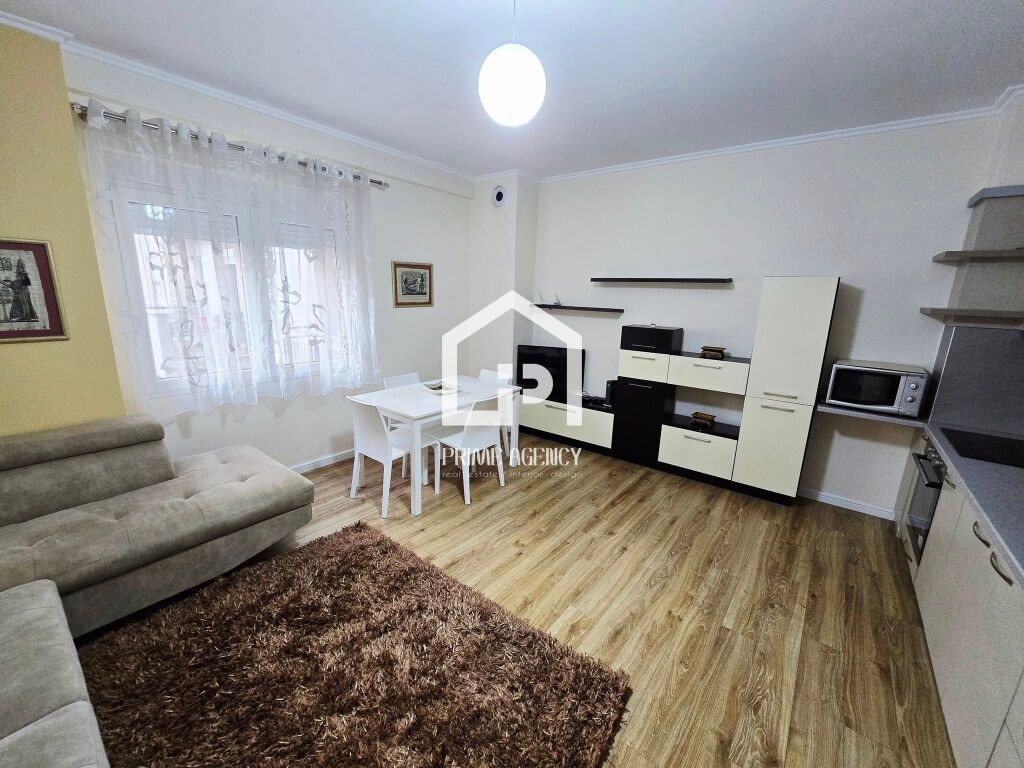 SHITET :  APARTAMENT  1 + 1/ POGRADEC _/SHETITORJA   DESHMORET E POJSKES