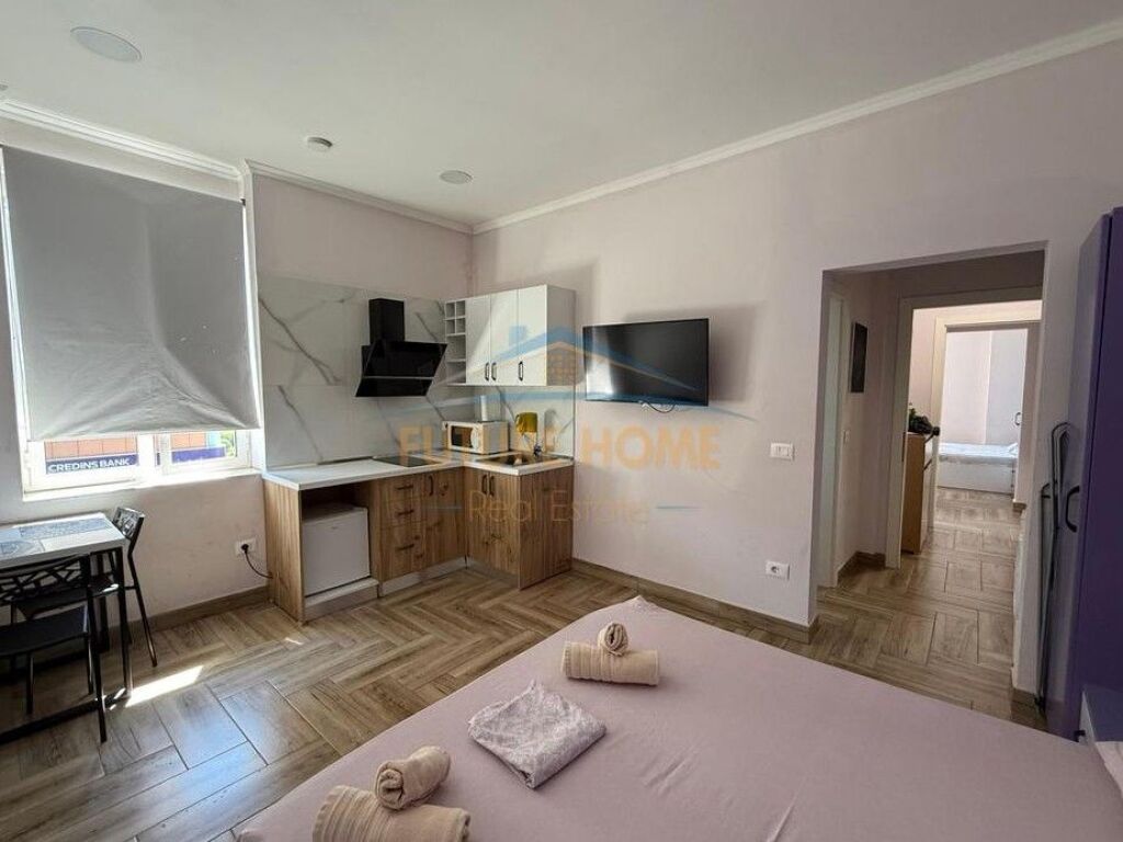 Shitje,2 Studio ,Stadiumi Dinamo