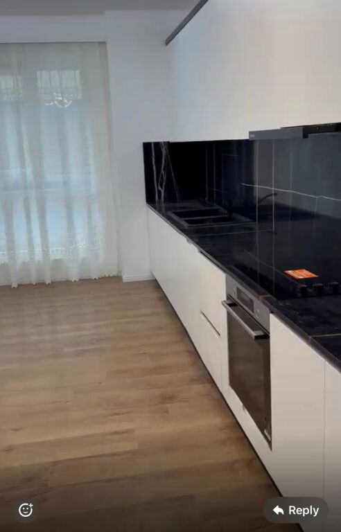 Jepet me qera 2+2 mobiluar ashensor laprake 699 eu