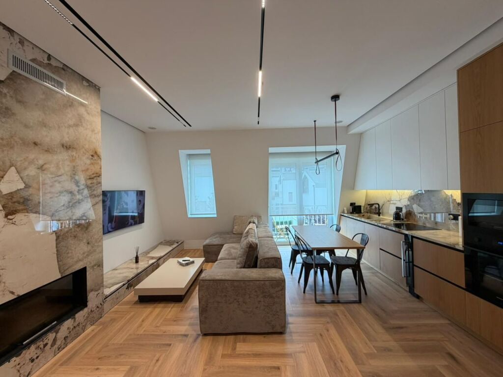 Apartament 2+1+Parking per qira prane TEG.