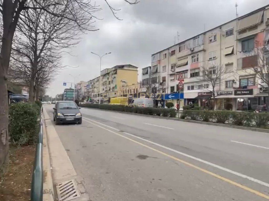 🏢 SHESIM DYQAN – RRUGA MUHAMET GJOLLESHA!