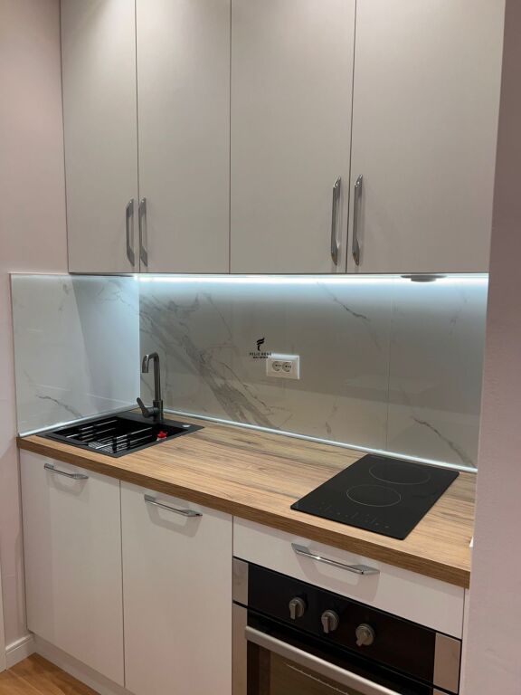 GARSONIERE ME QERA 30 M2 PAZARI I RI 45.000 LEKE FH-70298