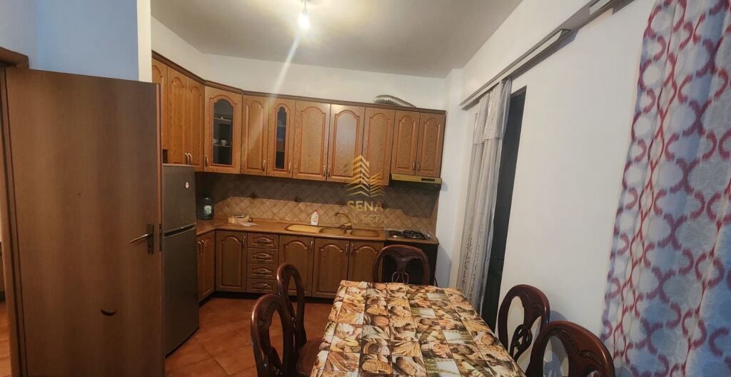 Affitto, Appartamento 2+1+blk, Delijorgji-Via Irfan Tomini, 60.000 Leke/mese trattabili