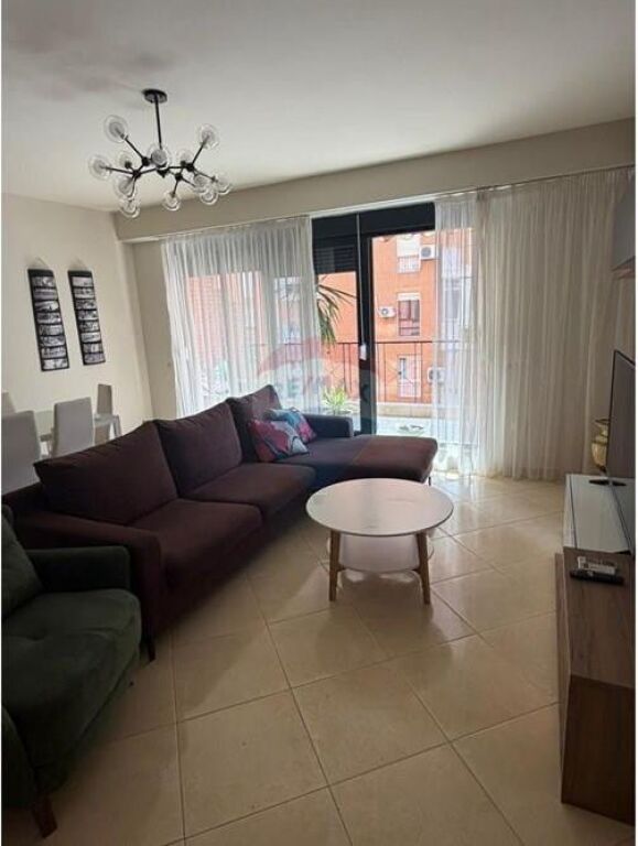 Apartament 2+1 me qira ne Delijorgj