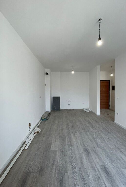 🏡 Shitet Apartament 2+1 – Kompleksi Aura