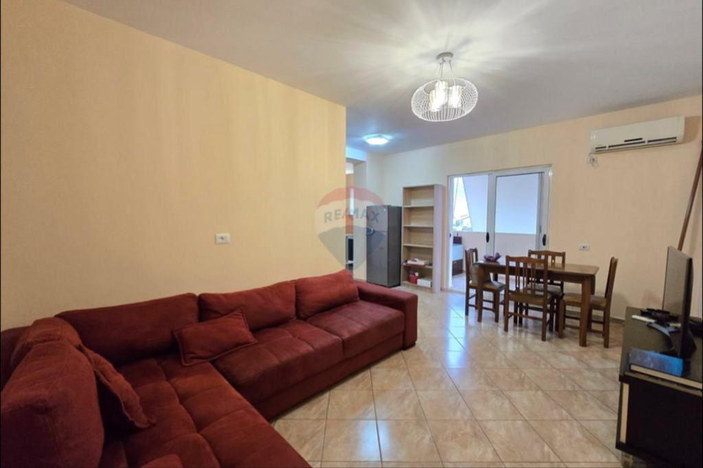 Appartamento in affitto 1+1 a Xhamlliku