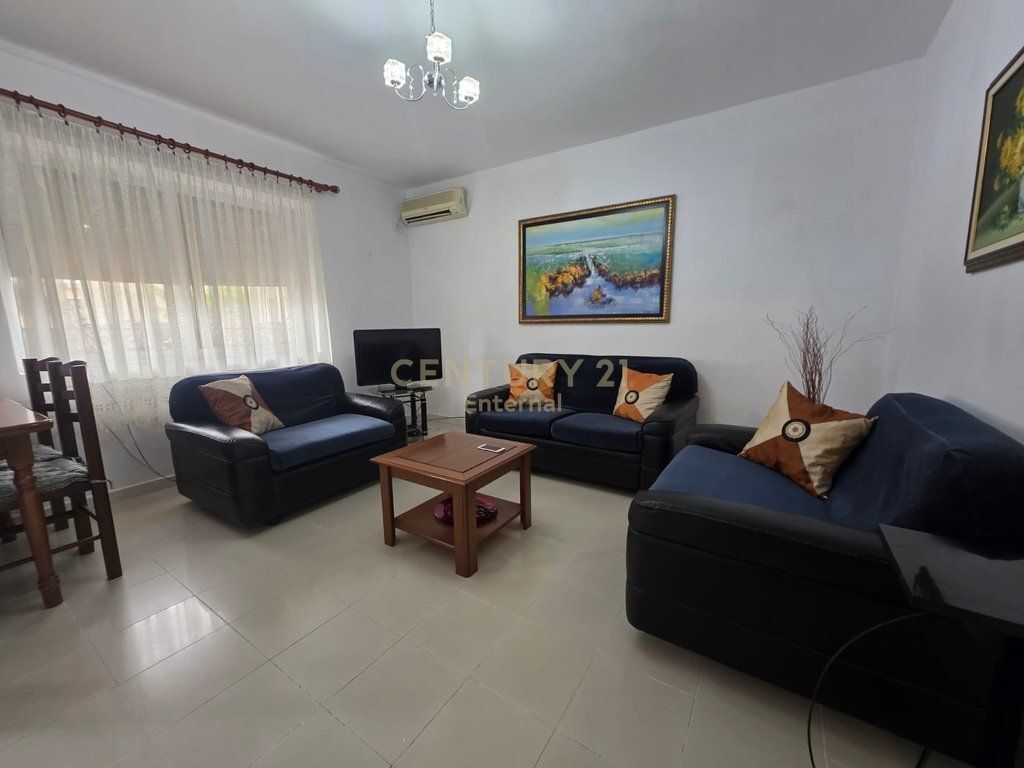 Apartment 1+1 for Rent in the Brryli Area