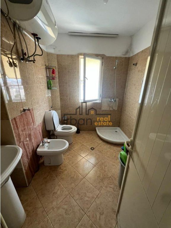 Shitet, Apartament 2+1 , Laprakë, Tiranë - 125,000€ | 85 m²