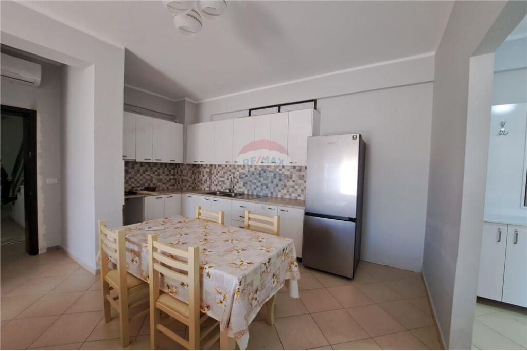 Apartament 1+1 ne shitje , Orikum