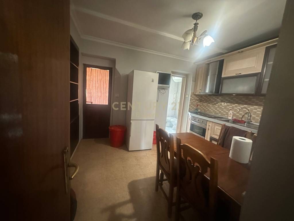 Jepet apartament 2+1+2 tek Atsh