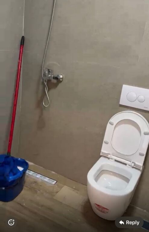 2+1,i mobiluar,pallatet E88,laprake,700 euro