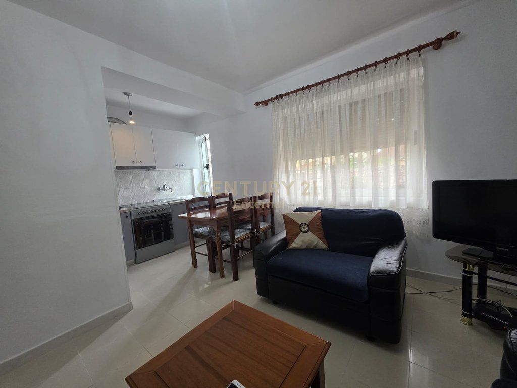 Apartment 1+1 for Rent in the Brryli Area