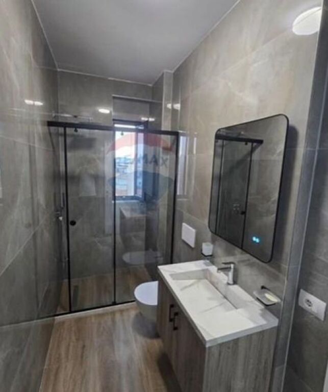 Appartamento 2+1+2 in vendita a Porcelan
