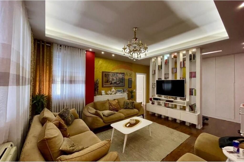 Apartment for sale 1+1, located at Casa Italia, Tirana.