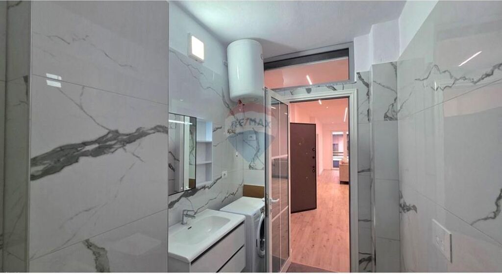 🏡 Appartamento 1+1 in Vendita – Vicino alla Palestra di Lotta, Vlora