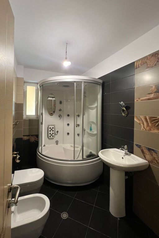 🌇Shitet Apartament 2+1 te Ish Fusha e Aviacionit🔥