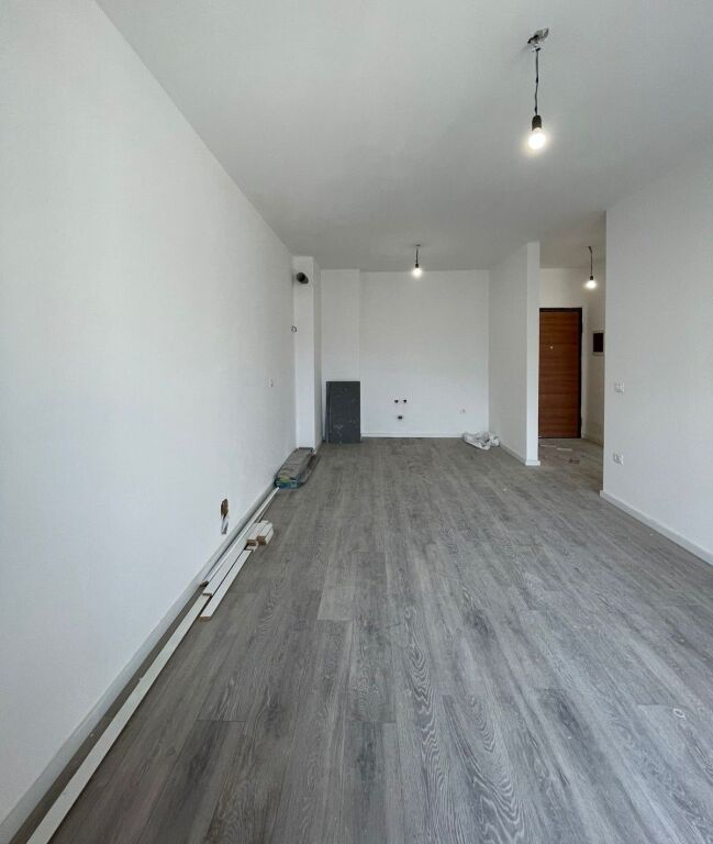 🏡 Shitet Apartament 2+1 – Kompleksi Aura, Rr. Dritan Hoxha