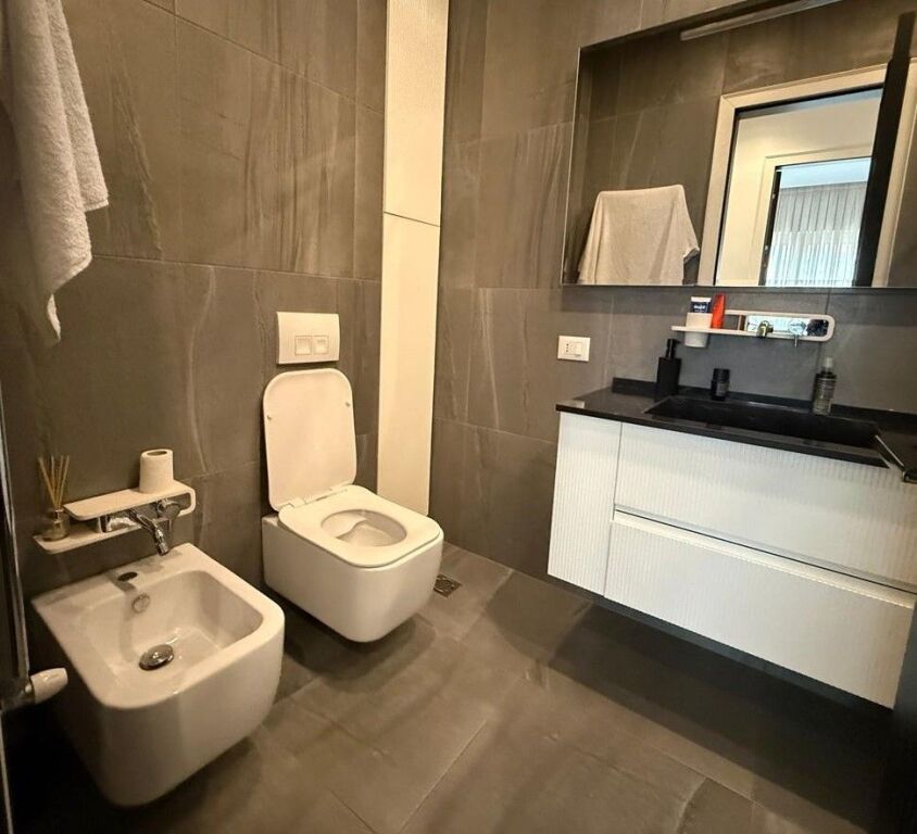 Jepet me Qera Apartament 2+1+2 , Delijorgji