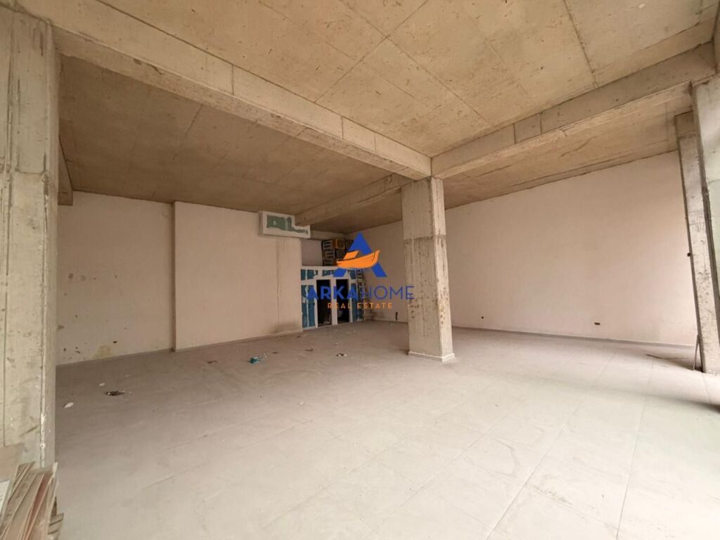 SHOP FOR RENT 150M2 "ON THE STREET OF ZOGU I ZI" 3500 EURO