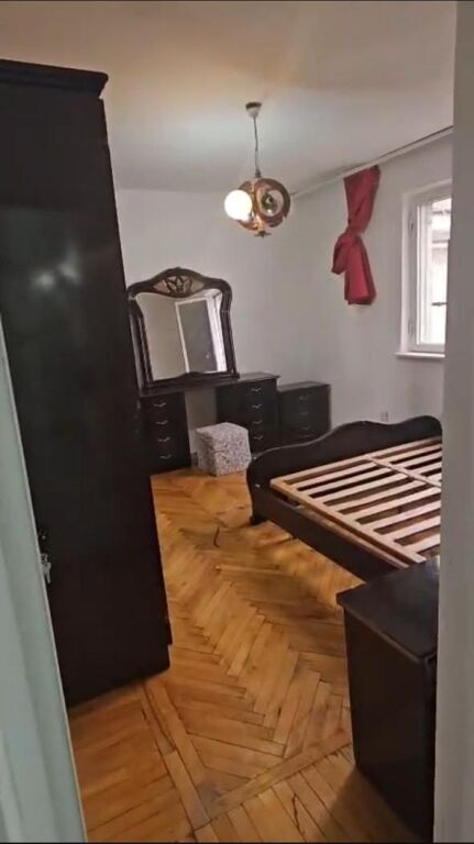 Apartament 1+1 per qera bosh ministria e Drejtesise