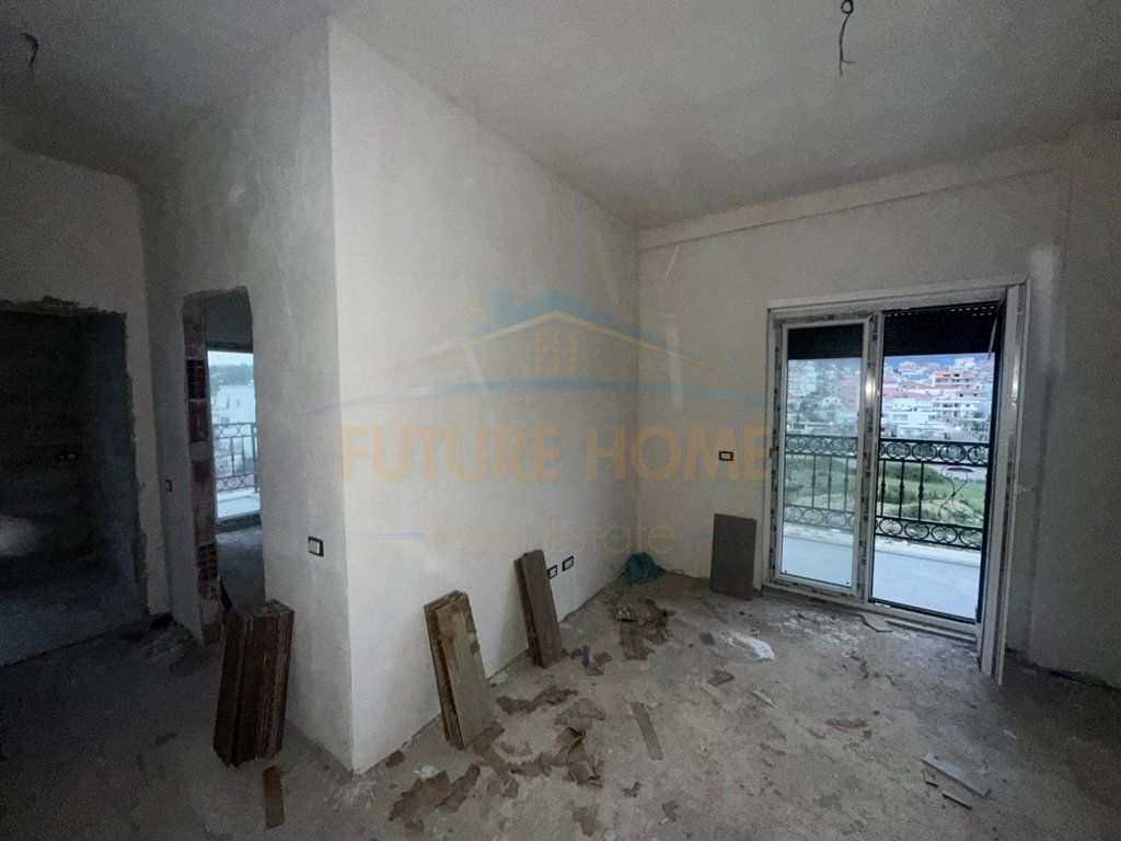 Shitet Apartament 1+1, Porta Tirana e Re, Sauk