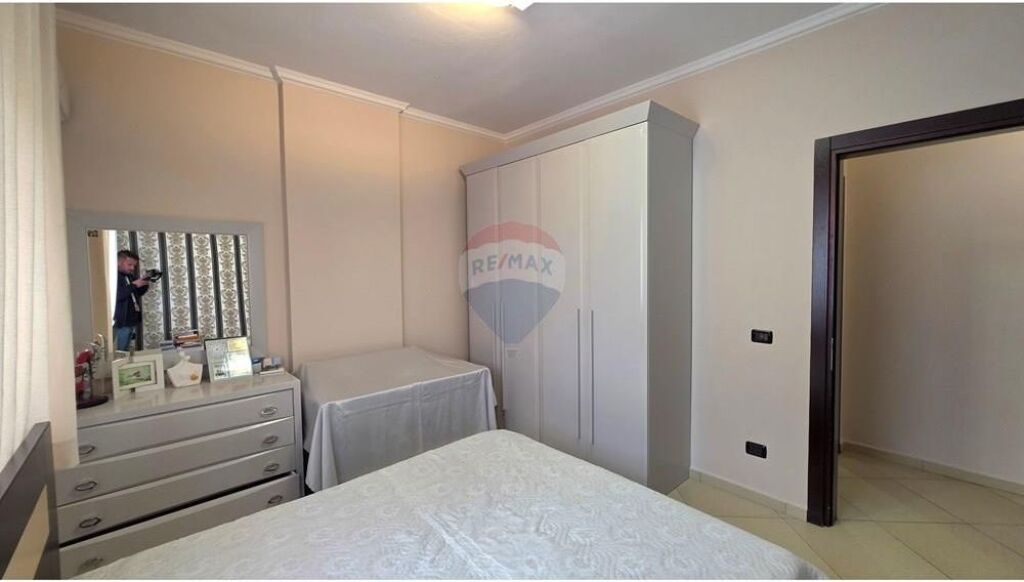 Apartament 3+1+2 ne shitje tek Rr. e Cipajve,Vlore